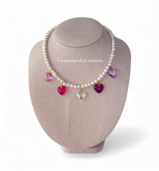 Mini Hearts Necklace